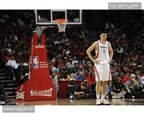 2003年姚明崭露头角NBA新星的崛起与中国篮球的未来展望 2003年姚明崭露头角NBA新星的崛起与中国篮球的未来展望