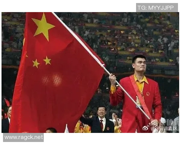 2004年雅典奥运会姚明担任中国代表团旗手的荣耀与意义探讨 2004年雅典奥运会姚明担任中国代表团旗手的荣耀与意义探讨