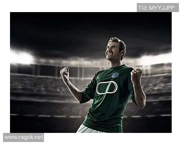 足球明星个人物品全景展示及其背后的故事揭秘 足球明星个人物品全景展示及其背后的故事揭秘