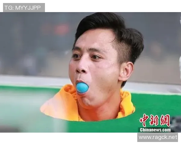 当今球场上最耀眼的足球明星是谁你心目中的偶像又是谁 当今球场上最耀眼的足球明星是谁你心目中的偶像又是谁