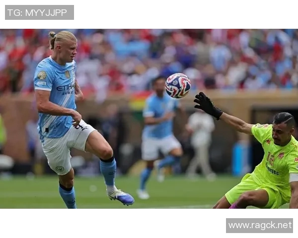 世界第80名足球明星的崛起与挑战揭秘他如何在竞争激烈的赛场上脱颖而出 世界第80名足球明星的崛起与挑战揭秘他如何在竞争激烈的赛场上脱颖而出