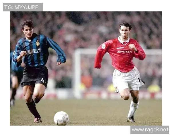 足球明星的十年辉煌历程与传奇瞬间的深度剖析与回顾 足球明星的十年辉煌历程与传奇瞬间的深度剖析与回顾